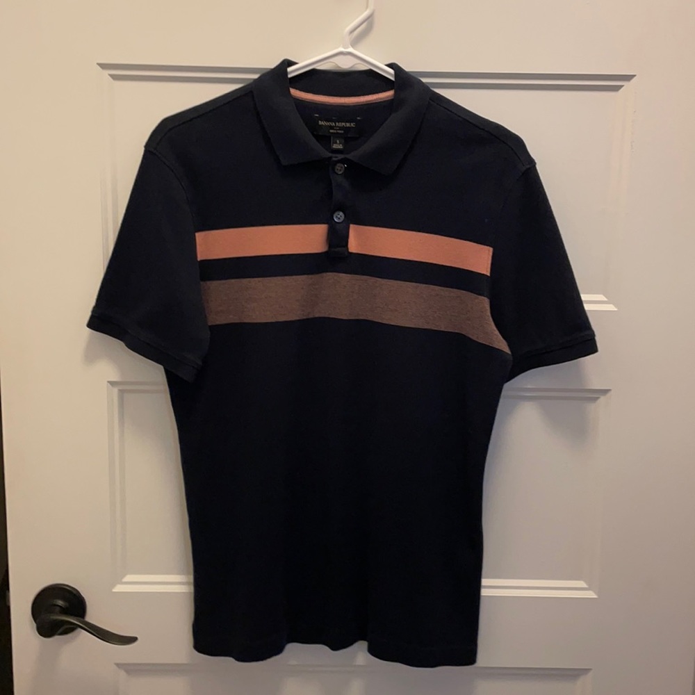 Banana Republic S Navy blue and salmon striped shirt